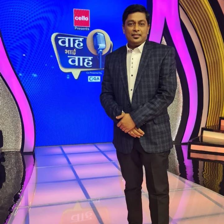 मुकेश गौतम जी का प्रदर्शन 11